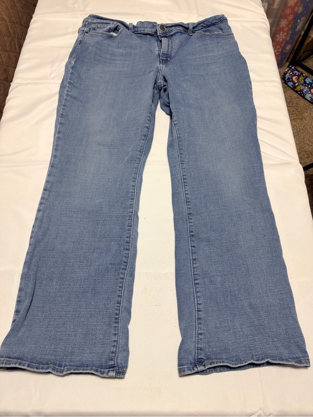 Light Blue Women's  Levi Strauss Boot-cut Jeans